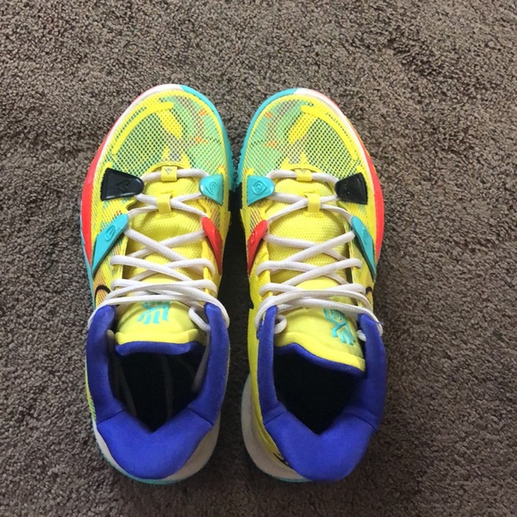 multi colored kyrie size 7.5 main image 4